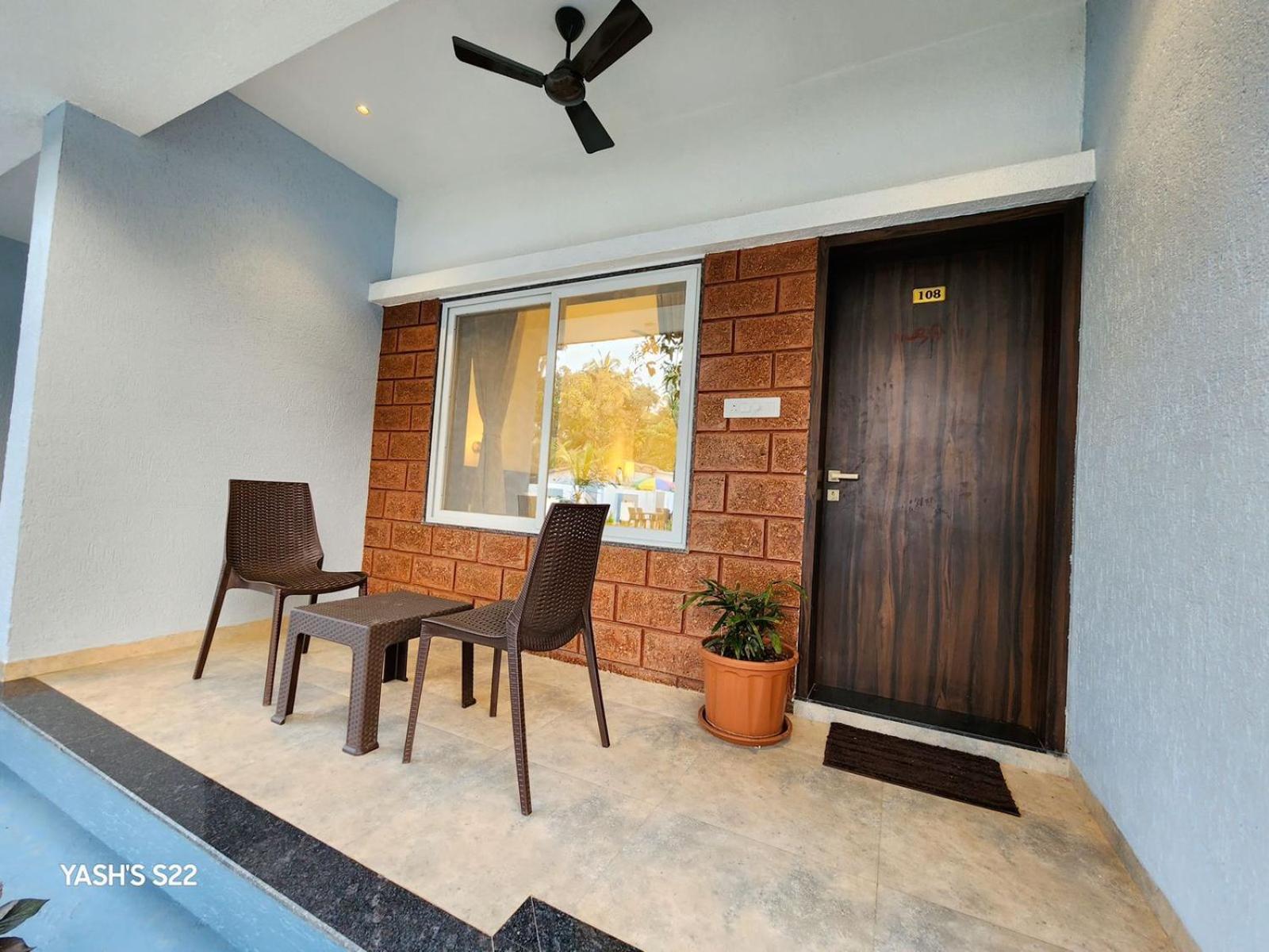 Basil Leaf Resort อาลีบากห์ ภายนอก รูปภาพ