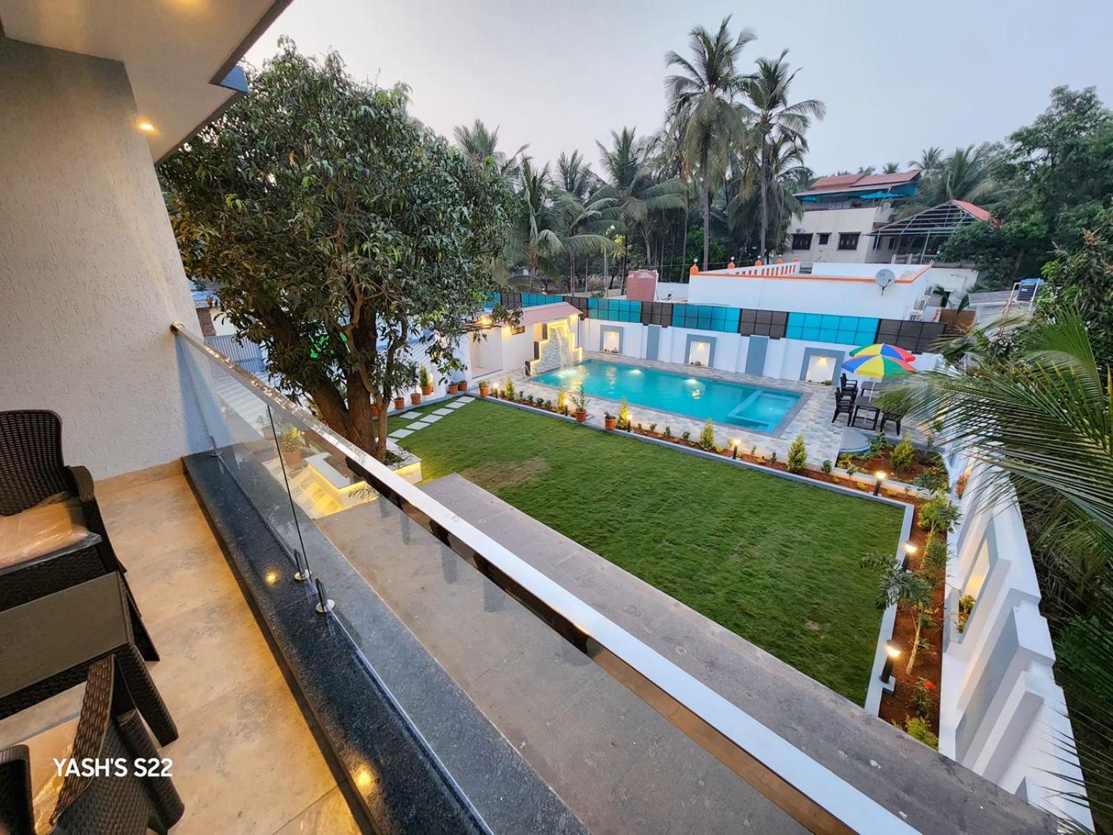 Basil Leaf Resort อาลีบากห์ ภายนอก รูปภาพ